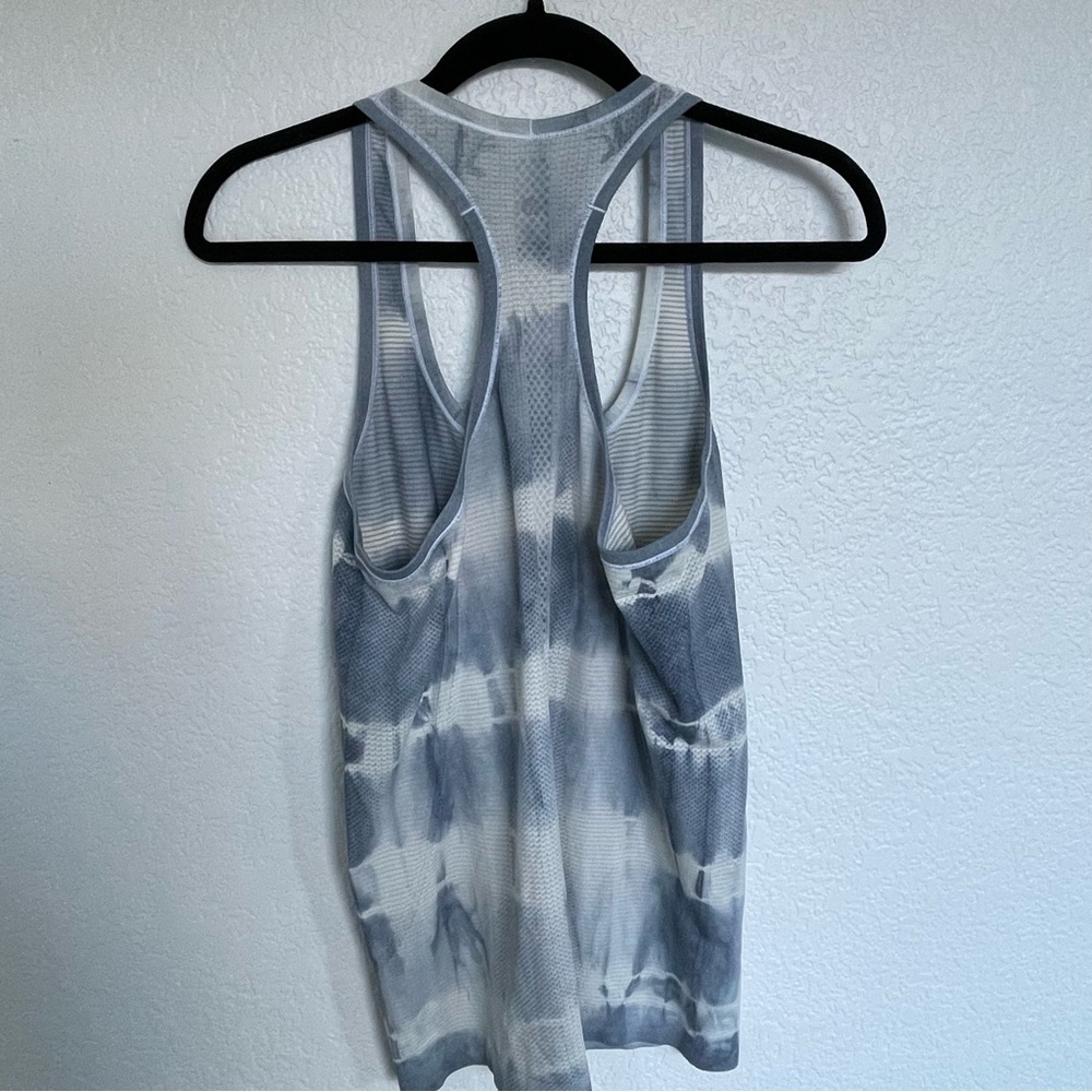 Lululemon Swiftly Tech Racerback Tank Top 2.0 - Picture 2 of 6
